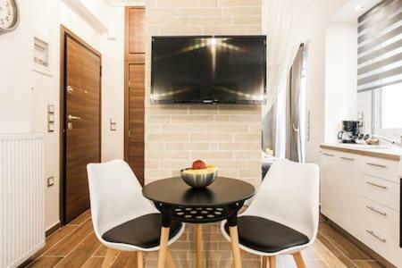 Cozy Studio 50M From Sea Atenas Exterior foto
